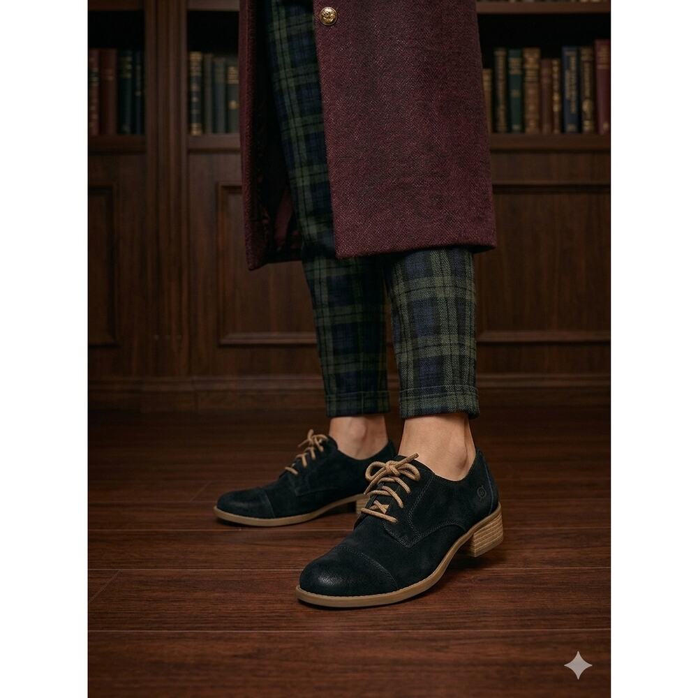 Børn Mott women’s Black Suede Lace Up Oxfords size 8.5|40 W/Box Dark Academia - Picture 13 of 13